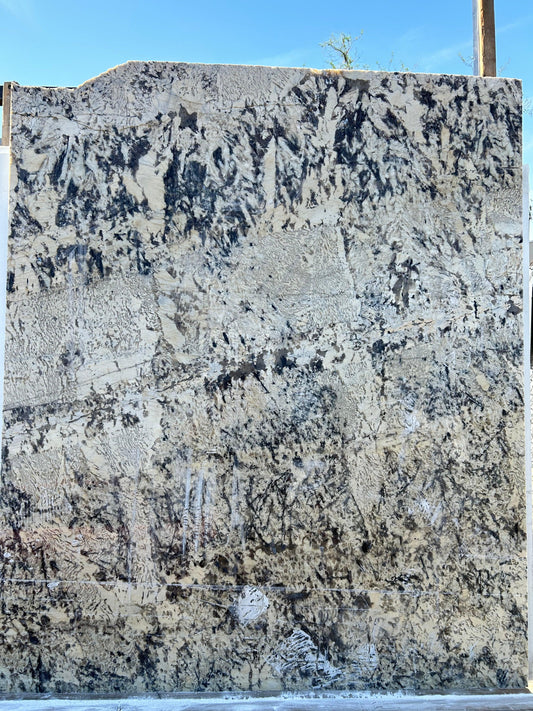 3cm, Bathroom, beige, black, bronze, brown, cabinets, Coffee, Crystals, Flecks, Glossy, gold, Granite, granite remnant, granite-slabs, hide, Ice Cream, Outlet Material, Rare Find, Remnant, remnants, Single, Single Slab, Sink, sinks, thickness-3cm, vanity, Veins, white Quartz Remnants