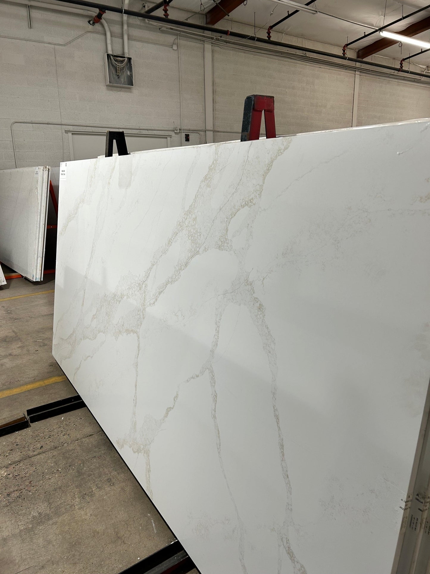2cm, Bathroom, beige, Beige Quartz, black, bronze, brown, Brown Veins, cabinets, Coffee, cream, Double, Full Slab, Glossy, gold, Light Veins, Outlet Material, Quartz, Quartz Remnant, quartz-slabs, Rare Find, Remnant, remnants, Single, Sink, sinks, thickness-2cm, vanity, Veins, white, White Quartz Quartz Full Slab