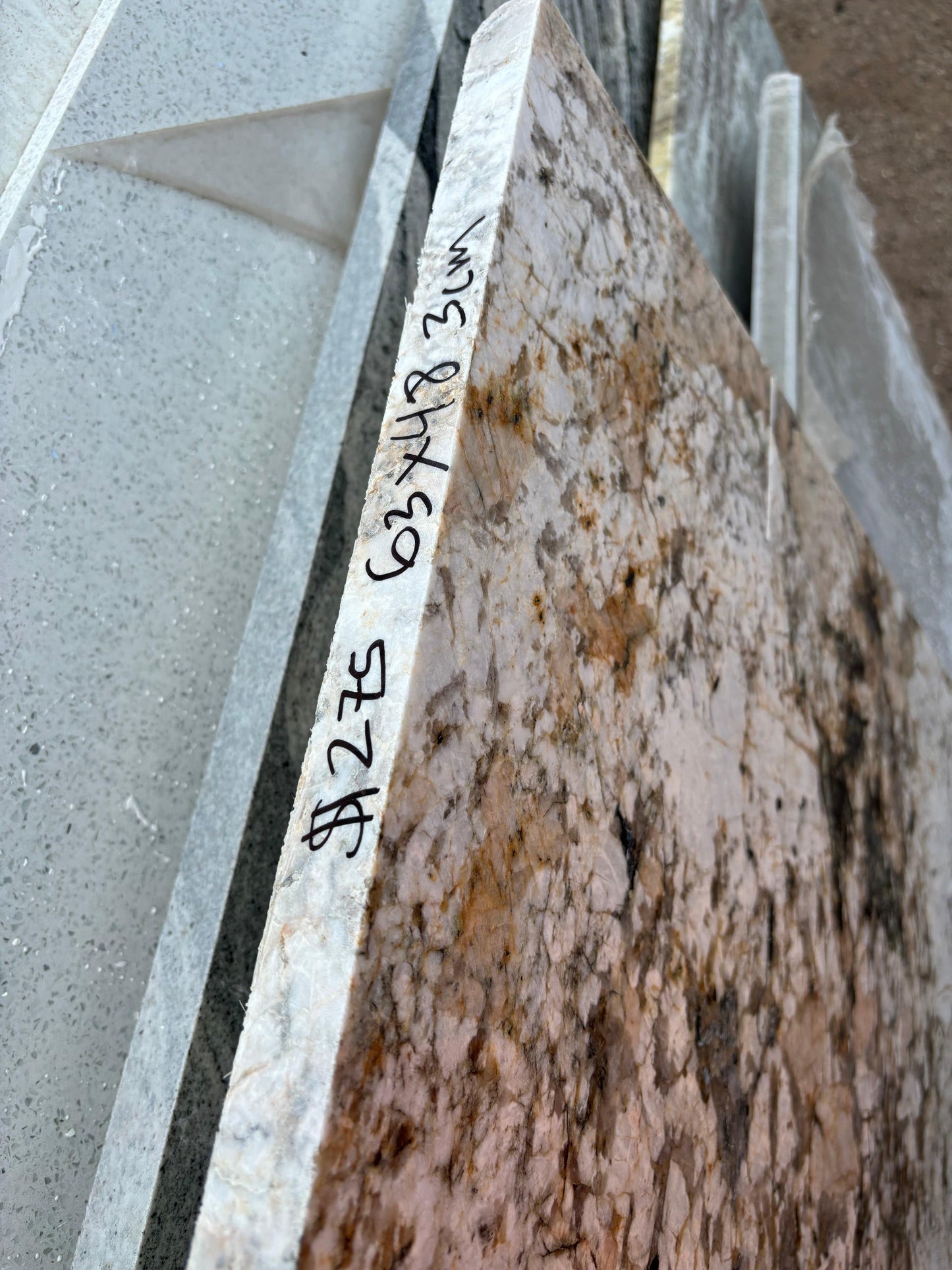 3cm, Bathroom, beige, brown, Glossy, Granite, Outlet Material, Remnant, remnants, thickness-3cm, vanity Granite Remnant