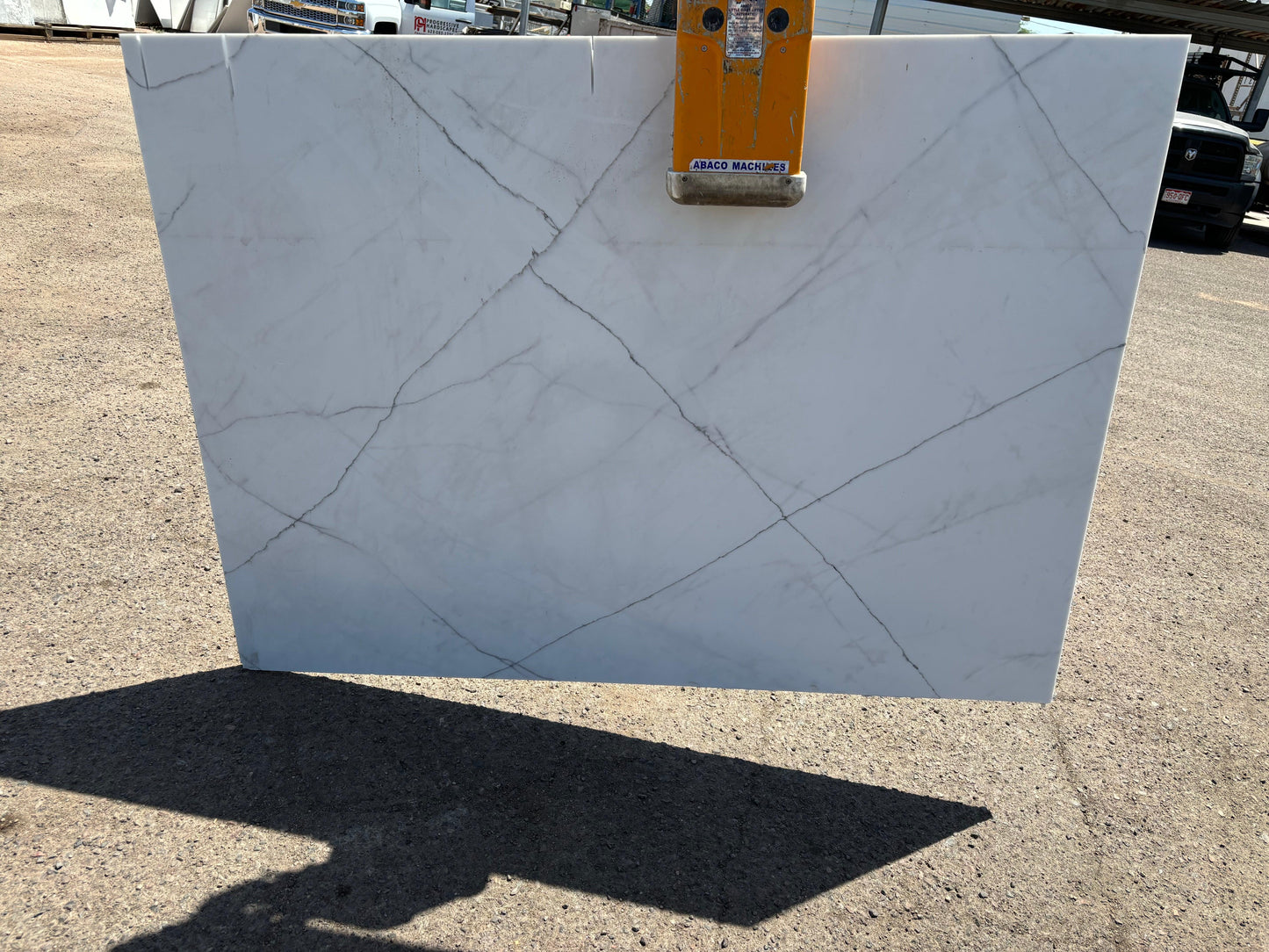 2cm, black, Grey Veins, Outlet Material, Quartz, Quartz Remnant, Rare Find, Remnant, remnants, thickness-2cm, white, White Quartz Quartz Remnants