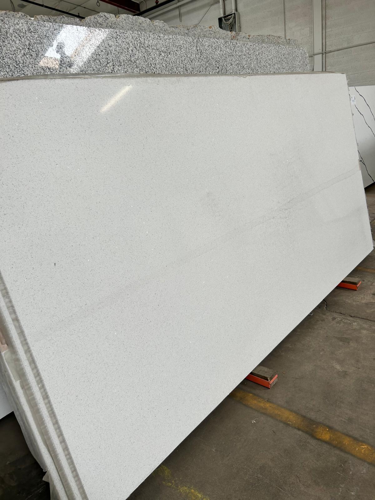 Full Slab, Glossy, Light Veins, Outlet Material, Quartz, quartz-slabs, Rare Find, white, White Quartz Quartz Full Slab
