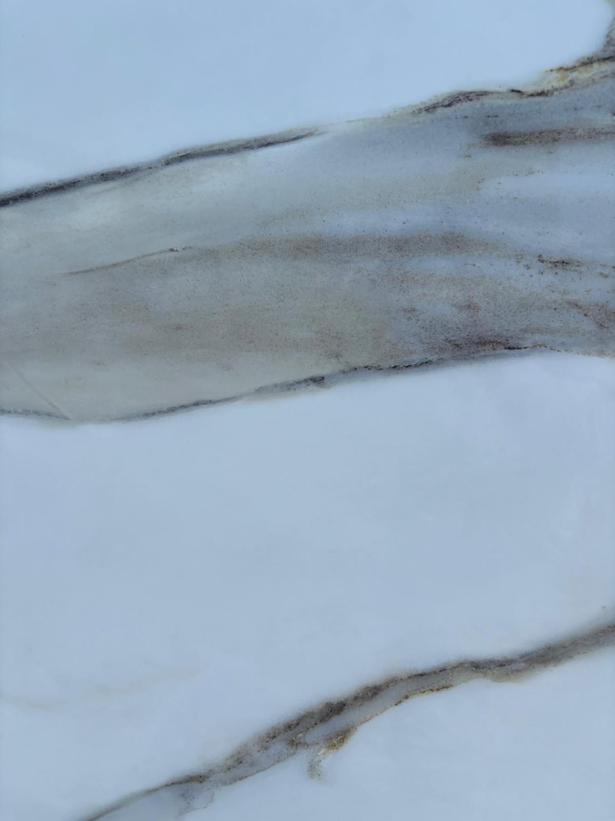 2cm, Grey Veins, Quartz, Quartz Remnant, Rare Find, Remnant, remnants, thickness-2cm, Veins, white, White Quartz Quartz Remnants