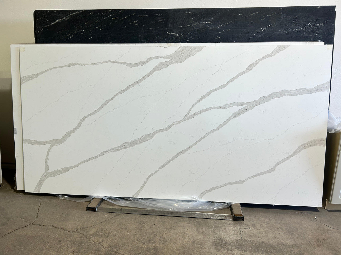 2cm, Bathroom, black, brown, Brown Veins, Coffee, cream, Double, Full Slab, Glossy, gray, Gray Veins, Grey, Grey Veins, Outlet Material, Quartz, quartz-slabs, Rare Find, Single, Sink, sinks, thickness-3cm, vanity, white, White Quartz, White Veins Quartz Full Slab