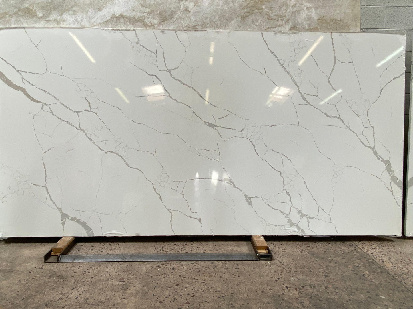 2cm, Full Slab, Gray Veins, Grey Veins, hide, Quartz, quartz-slabs, Rare Find, thickness-2cm, Veins, white, White Quartz Quartz Full Slab