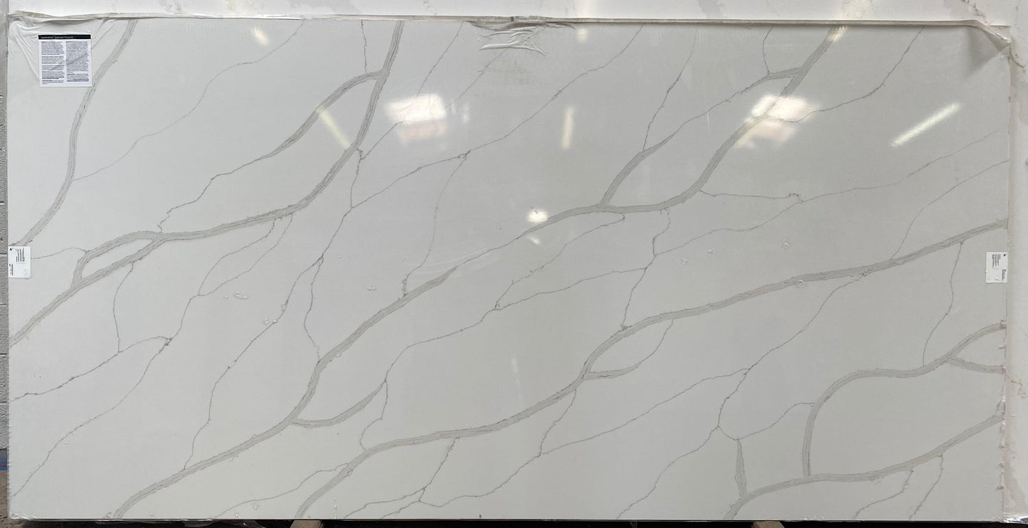 3cm, Full Slab, Glossy, gray, Gray Veins, Grey, Grey Veins, hide, Light Veins, Outlet Material, Quartz, Rare Find, thickness-3cm, Veins Quartz Full Slab