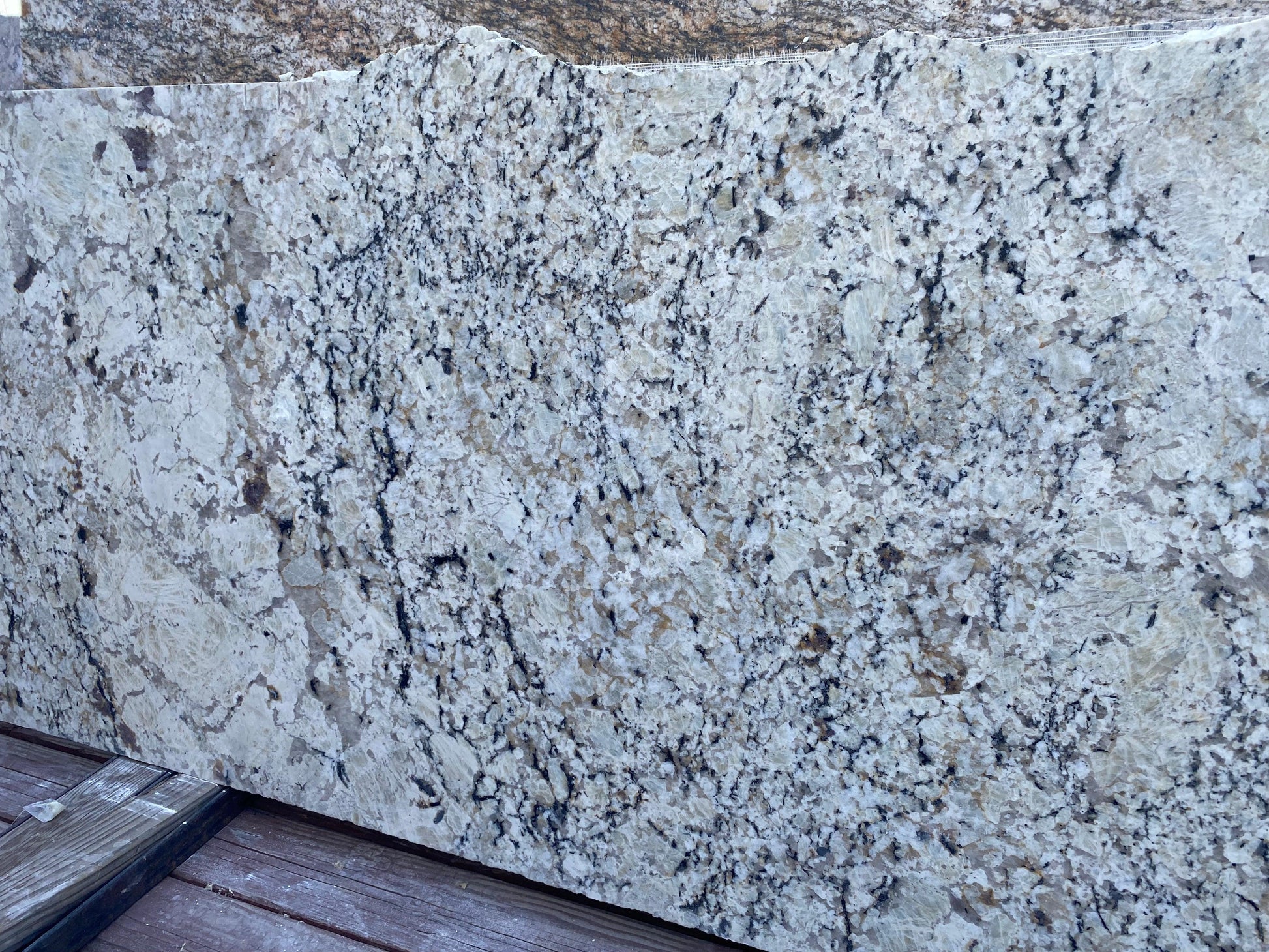 2cm, beige, bronze, brown, cream, Flecks, Granite, Outlet Material, Rare Find, Remnant, remnants, thickness-2cm