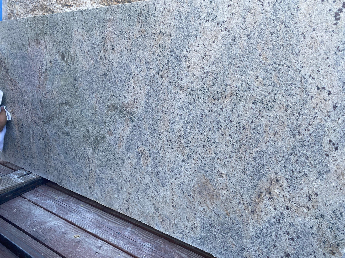 2cm, beige, brown, cream, Flecks, Granite, Outlet Material, Rare Find, Remnant, remnants, Single, thickness-2cm