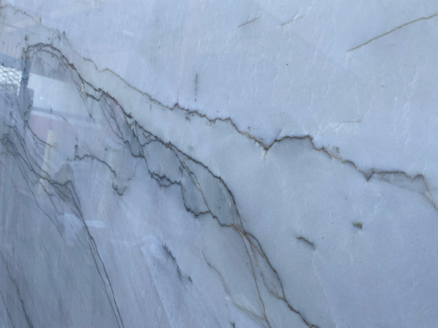2cm, cream, Glossy, green, Grey, Light Veins, Outlet Material, Quartzide, Quartzside, Rare Find, Remnant, remnants, Single, thickness-2cm, Veins
