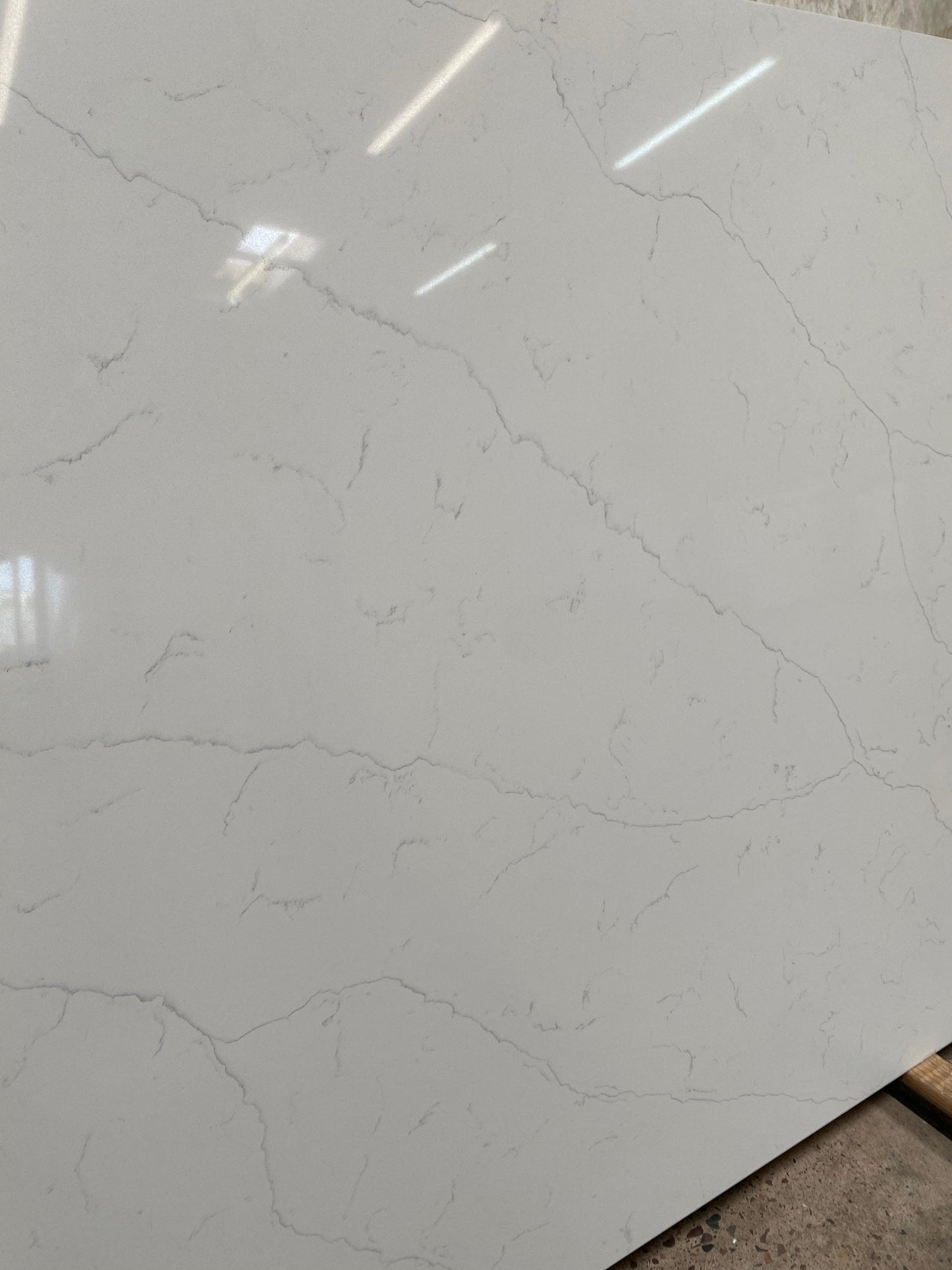 2cm, Full Slab, Gray Veins, Grey Veins, Quartz, quartz-slabs, Rare Find, Veins, white, White Quartz Quartz Full Slab