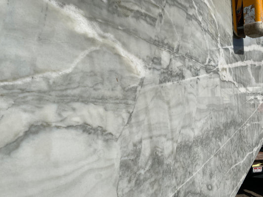 2cm, cream, Glossy, green, Light Veins, Outlet Material, Quartzide, Quartzside, Rare Find, Remnant, remnants, Single, thickness-2cm