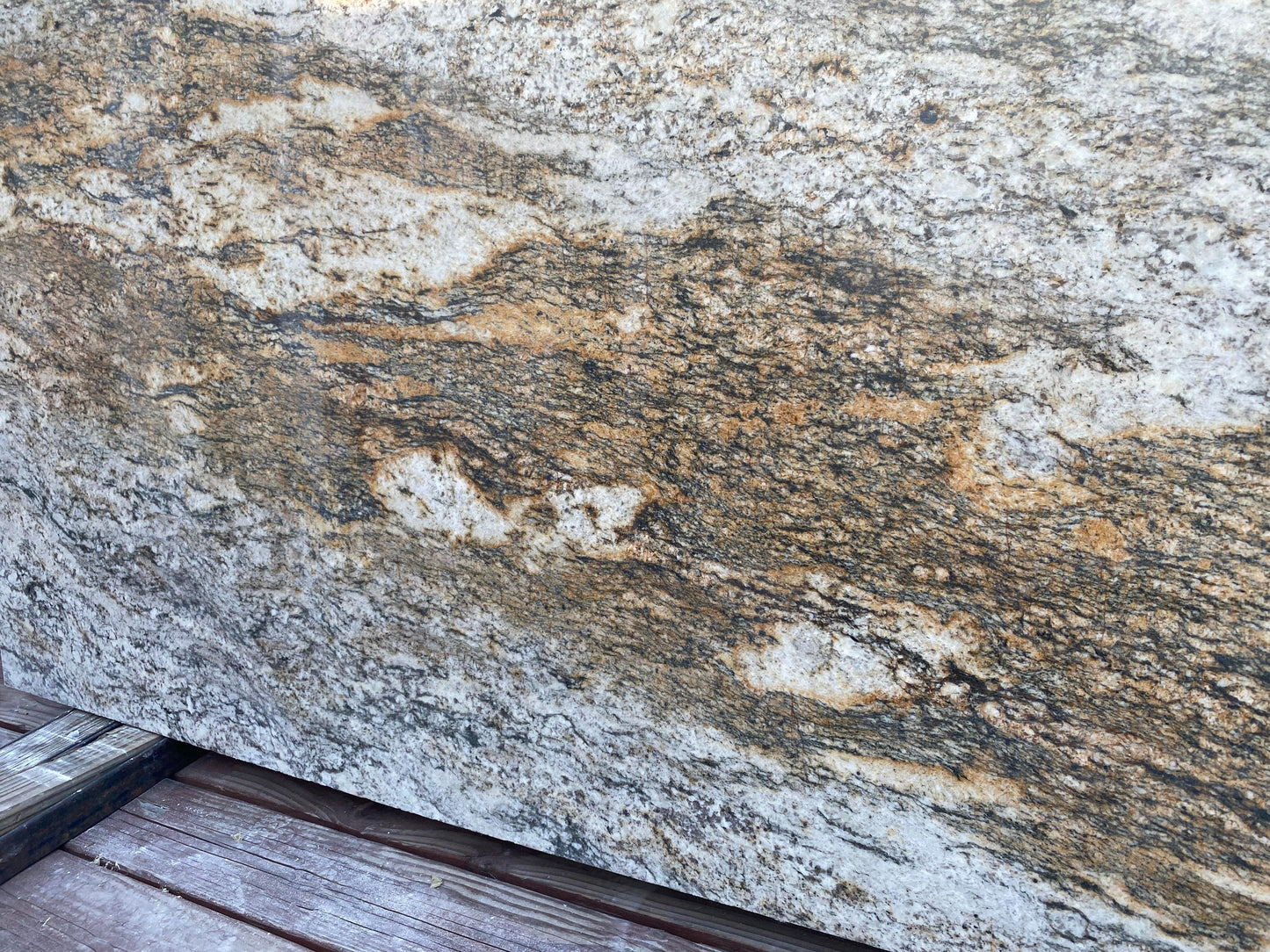 2cm, beige, bronze, gold, Granite, Outlet Material, Rare Find, Remnant, remnants, Single, thickness-2cm