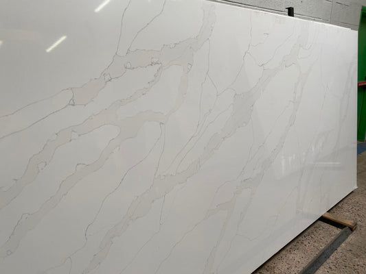 2cm, Full Slab, Glossy, Gray Veins, Grey, Grey Veins, Light Veins, Quartz, quartz-slabs, Rare Find, thickness-2cm, Veins, white, White Quartz