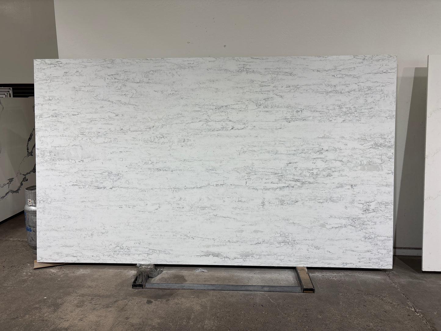 Tempest White Super Jumbo