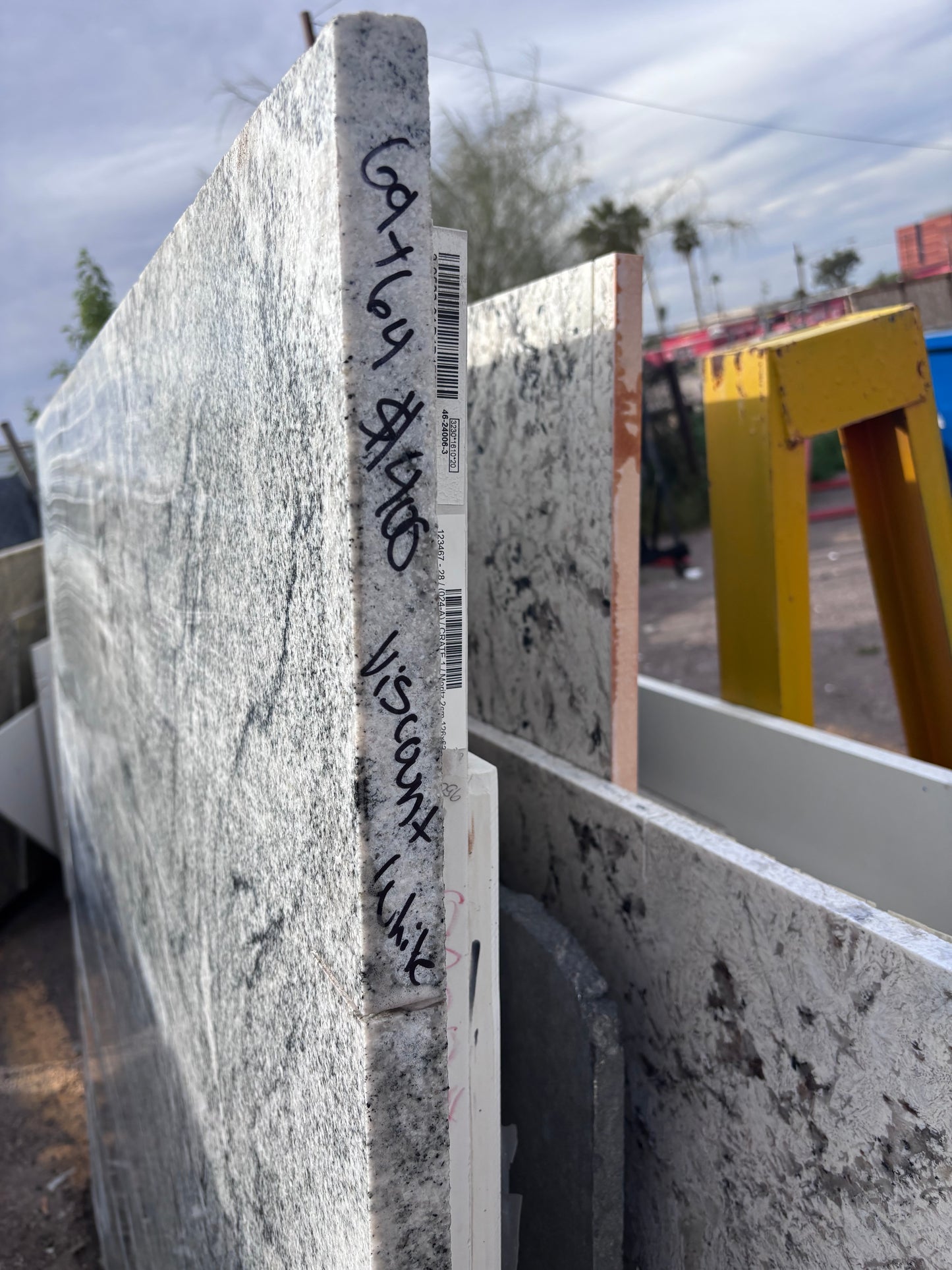 Viscount White rem 64x69