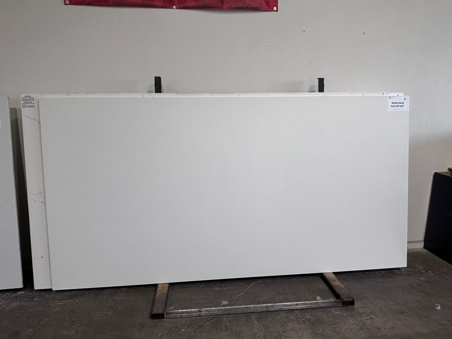 White Cloud- Quartz Slabs