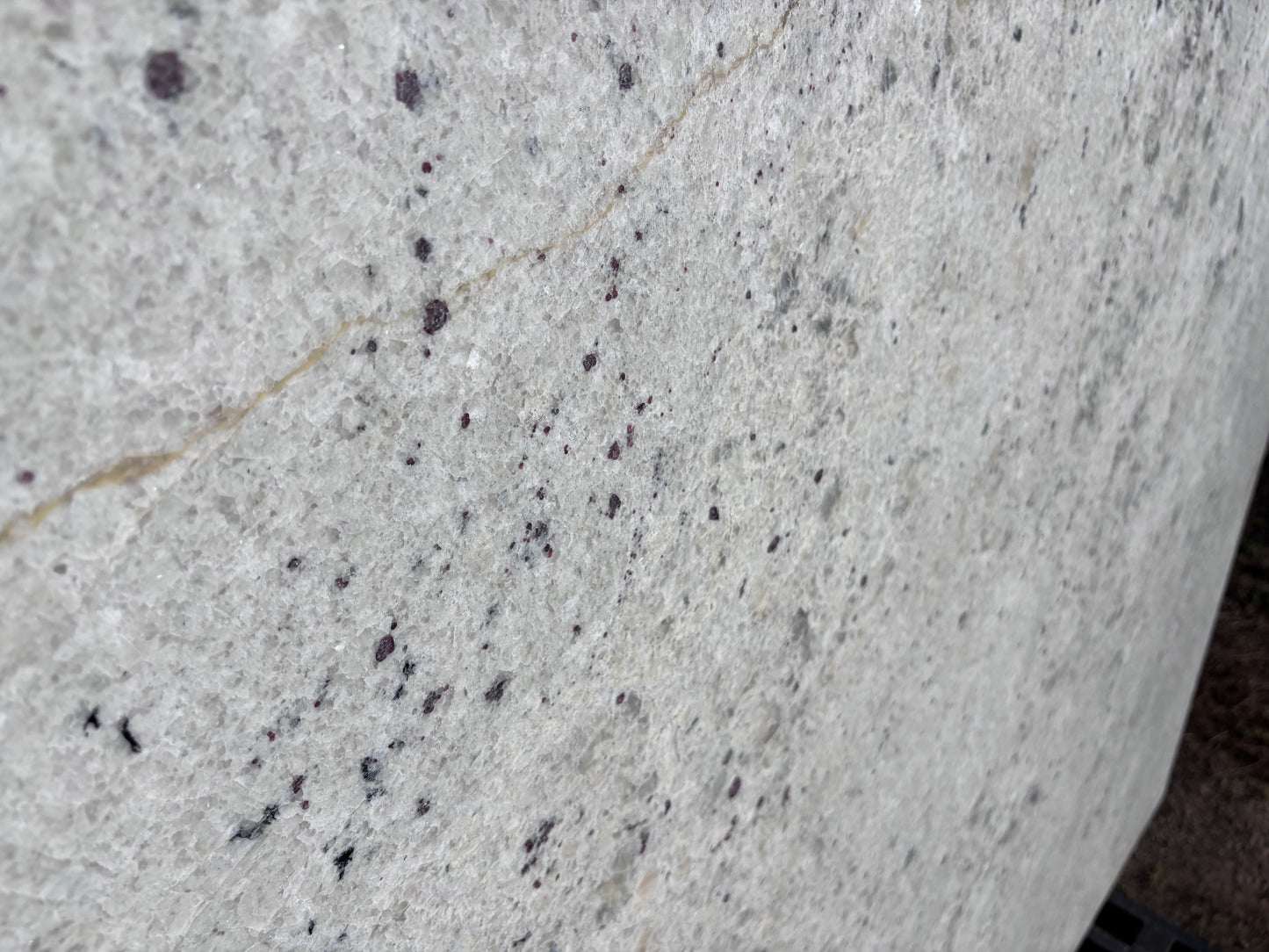 Colonial White Remnant