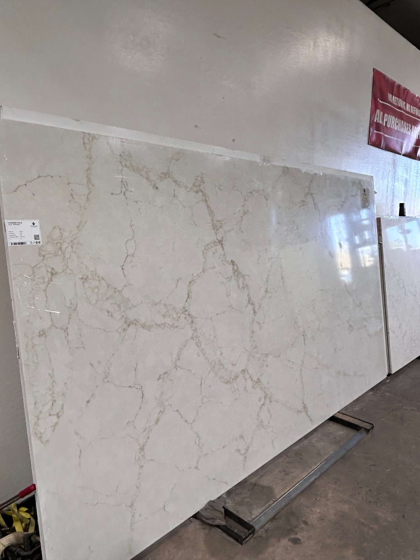 Thunder Gold - Super Jumbo Quartz