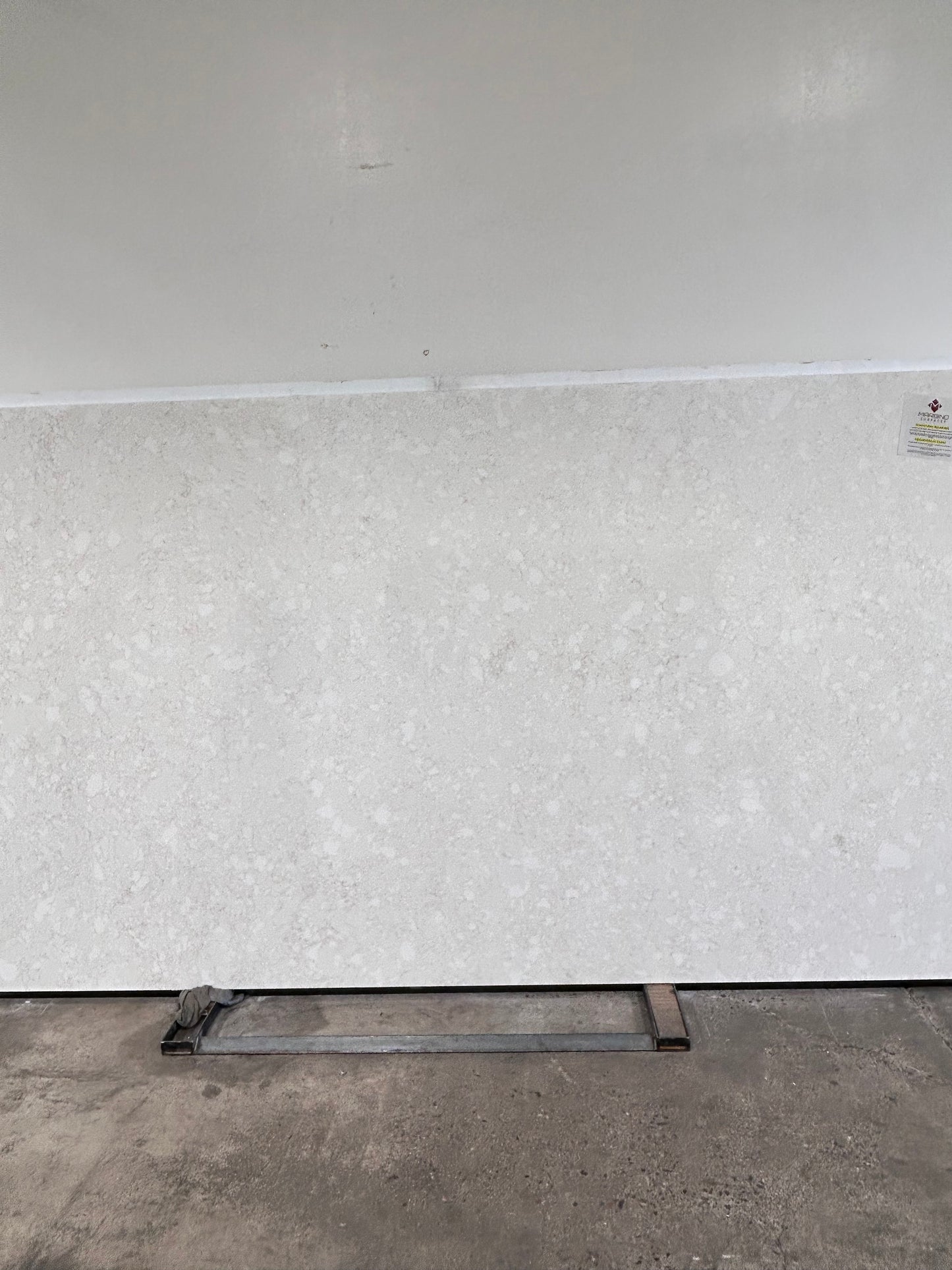 Mojave - Super Jumbo Quartz slab