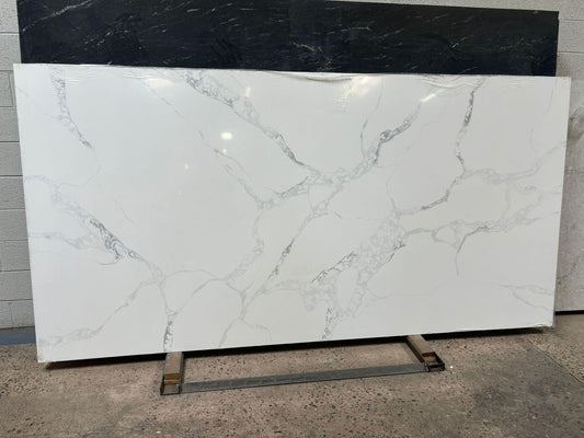 2cm, Bathroom, Full Slab, Glossy, Light Veins, Quartz, quartz-slabs, Sink, thickness-2cm, vanity, Veins, white, White Quartz, White Veins Quartz Full Slab