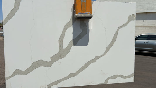 Vanilla white quartz with thick brown veins remnant near apache junction.