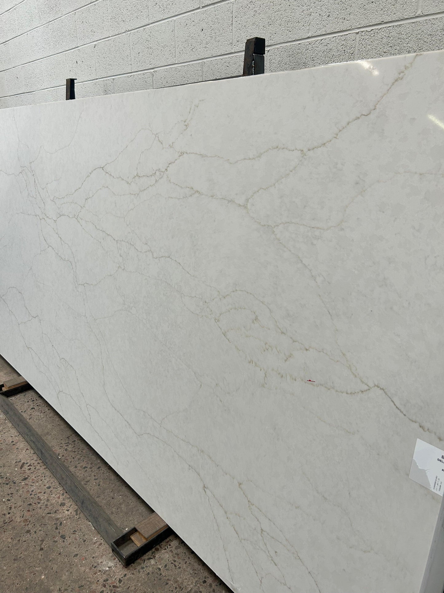 2cm, Bathroom, black, brown, Double, Full Slab, Glossy, gold, gold veins, gray, Gray Veins, Grey, Grey Veins, Marble, Outlet Material, Quartz, quartz-slabs, Rare Find, Single, Sink, sinks, thickness-2cm, vanity, Veins, white, White Quartz, White Veins Quartz Full Slab