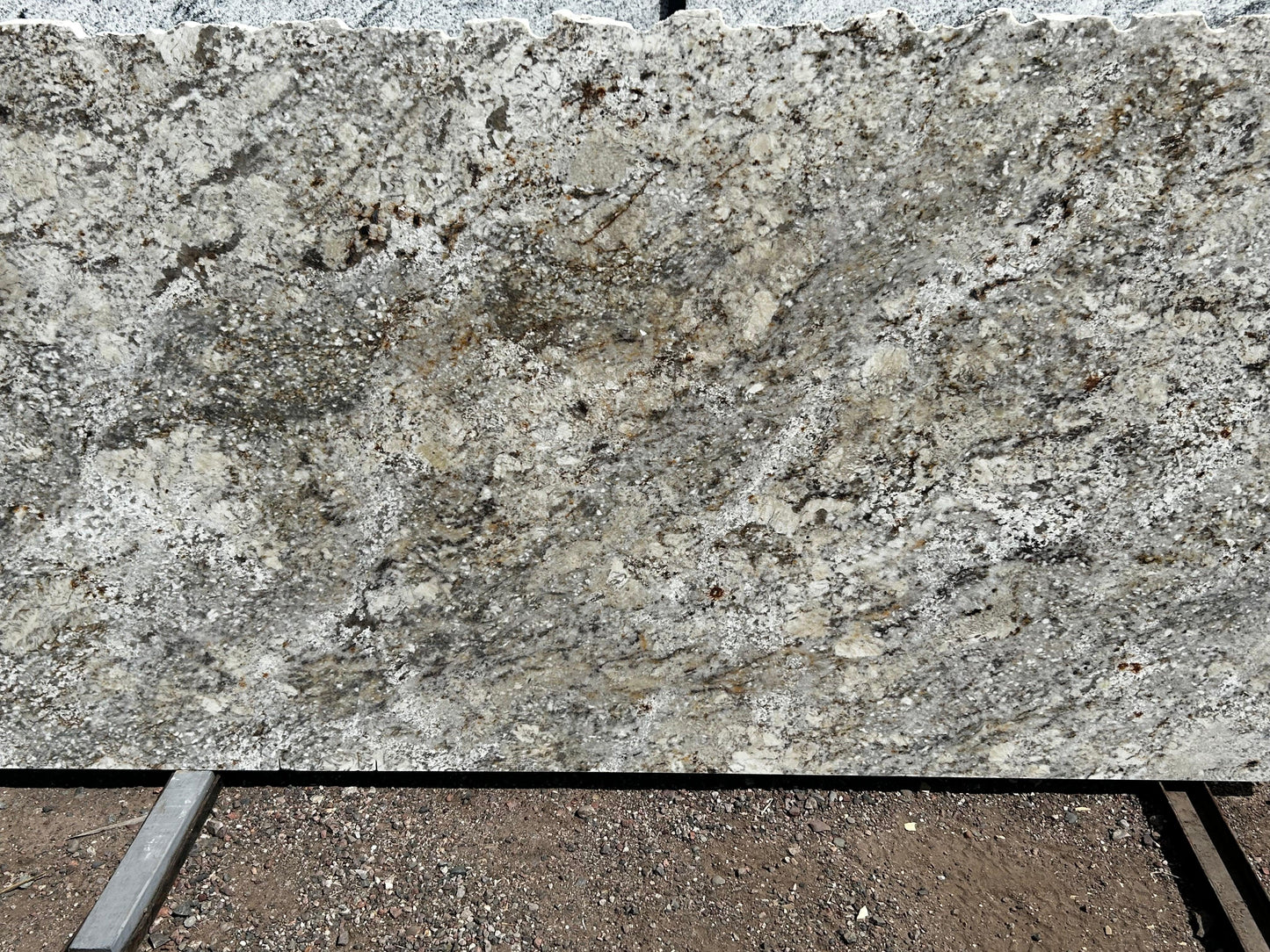 3cm, Bathroom, Beige Quartz, black, bronze, brown, Coffee, cream, Crystals, Flecks, Glossy, gold, Granite, granite-slabs, Outlet Material, Pecks, Rare Find, Remnant, remnants, Single, Single Slab, Sink, sinks, thickness-3cm, vanity, white Granite Remnant