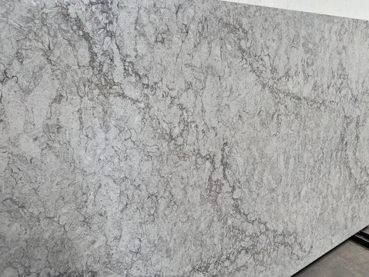 3cm, beige, Beige Quartz, brown, cream, Full Slab, Glossy, hide, Outlet Material, Quartz, Rare Find, thickness-3cm, Veins Quartz Full Slab