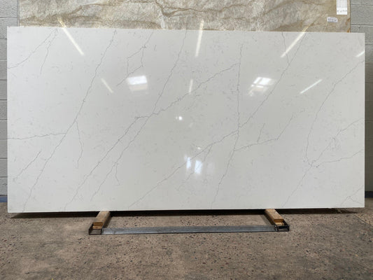 2cm, Full Slab, gray, Grey Veins, hide, Quartz, quartz-slabs, thickness-2cm, Veins, white, White Quartz Quartz Full Slab