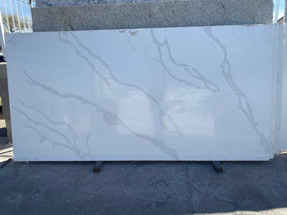 2cm, Full Slab, Gray Veins, Grey Veins, hide, Quartz, quartz-slabs, Rare Find, Veins, white, White Quartz Quartz Full Slab