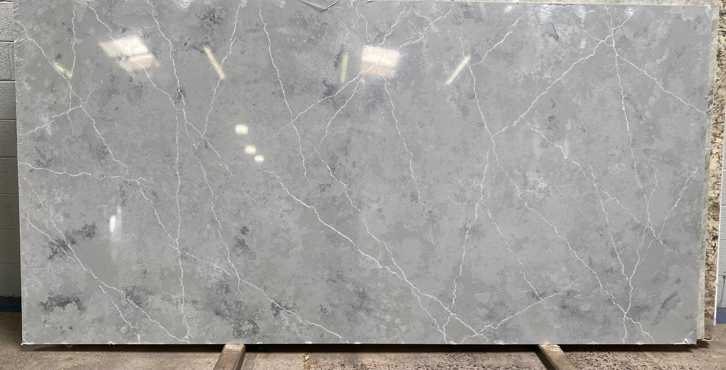 2cm, Full Slab, Glossy, gray, Grey, Outlet Material, Quartz, quartz-slabs, Rare Find, Single Slab, thickness-2cm, Veins, White Veins Quartz Full Slab