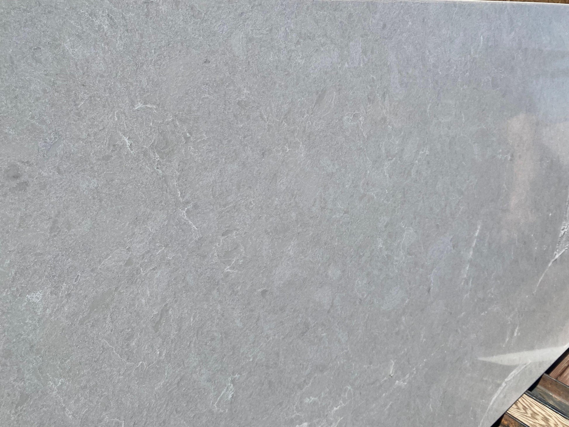 2cm, Glossy, gray, Grey, Grey Veins, Light Veins, Outlet Material, Quartz, Quartz Remnant, Rare Find, Remnant, remnants, thickness-2cm, White Veins 