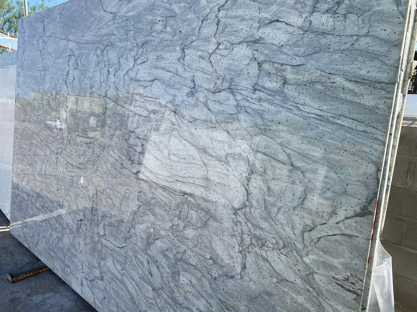 2cm, Full Slab, Granite, granite-slabs, gray, Grey Veins, Rare Find, Veins, white Granite Full Slab