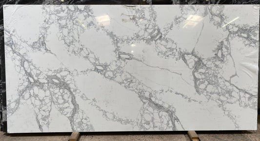 2cm, Full Slab, Glossy, gray, Gray Veins, Grey Veins, Quartz, quartz-slabs, Rare Find, thickness-2cm, Veins, white, White Quartz Quartz Full Slab in Queen Creek